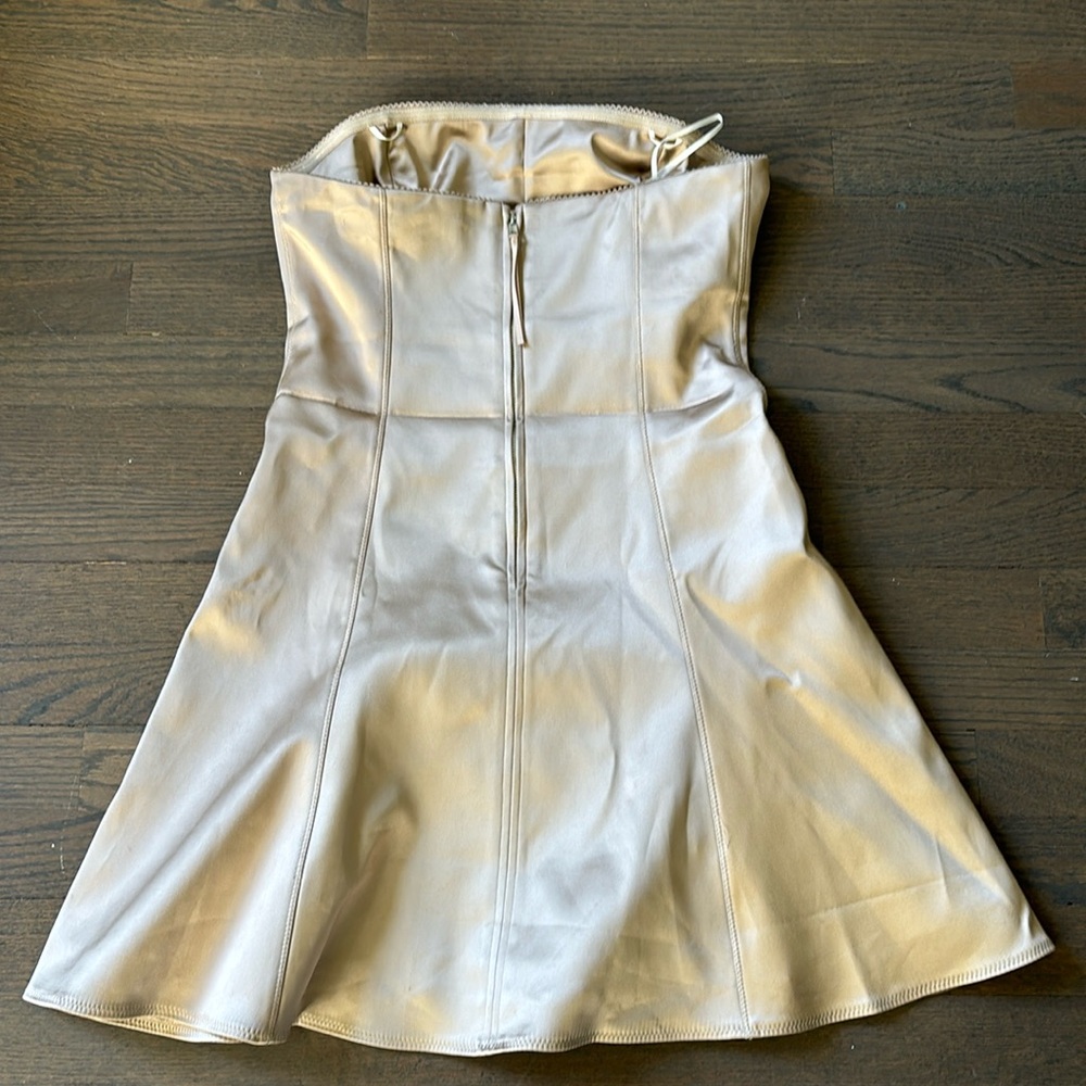 Ten dress size 6 light used
